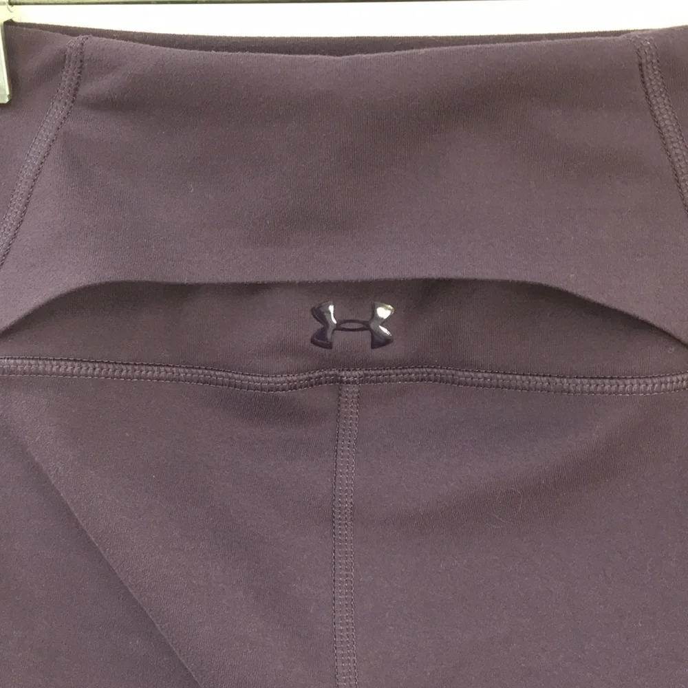 Under Armour Deep Purple Athletic Compression Legging Size S EXCELLENT Condition - Picture 7 of 9